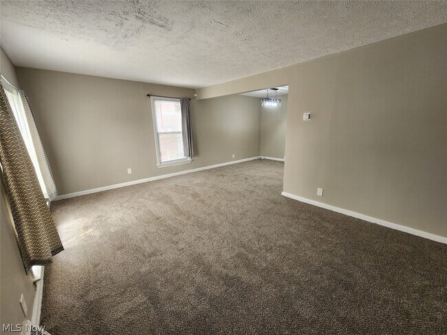 Building Photo - 16401 Judson Dr