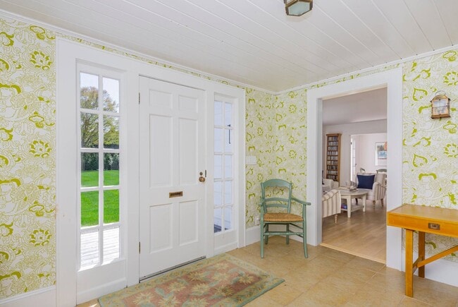 Building Photo - 109 Toylsome Ln