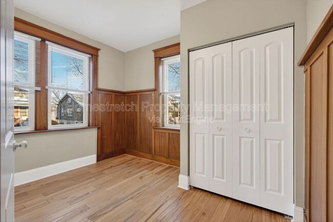 Building Photo - 4762 Alma Ave