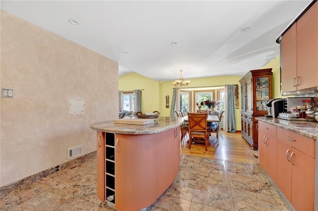 Building Photo - 24 Purdue Ct