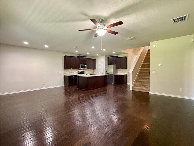 Building Photo - 1300 Eagle Ridge Trail