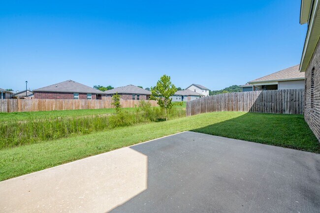 Building Photo - New Home Waiting For You!
