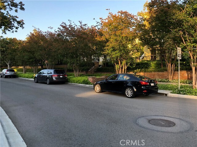 Building Photo - 122 Vintage