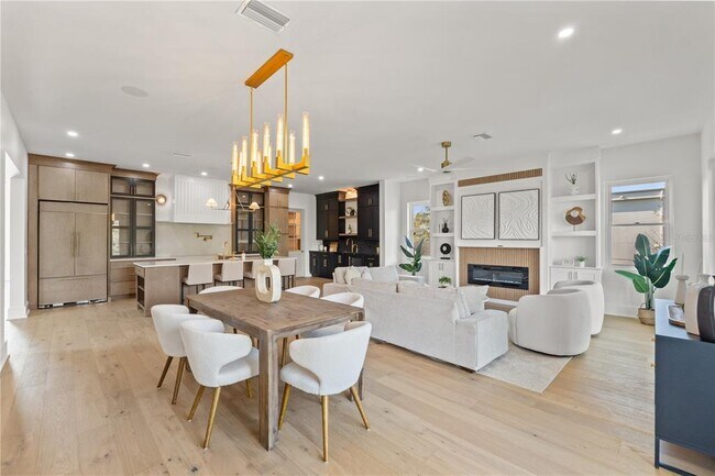 Building Photo - 531 Danube Ave