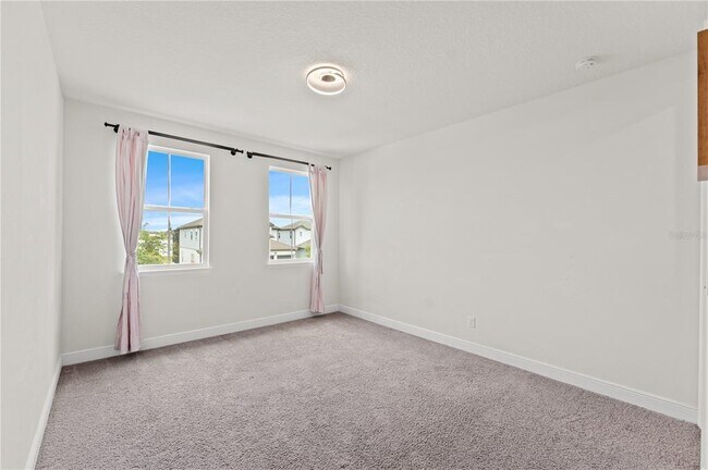 Building Photo - 7500 Alpine Butterfly Ln
