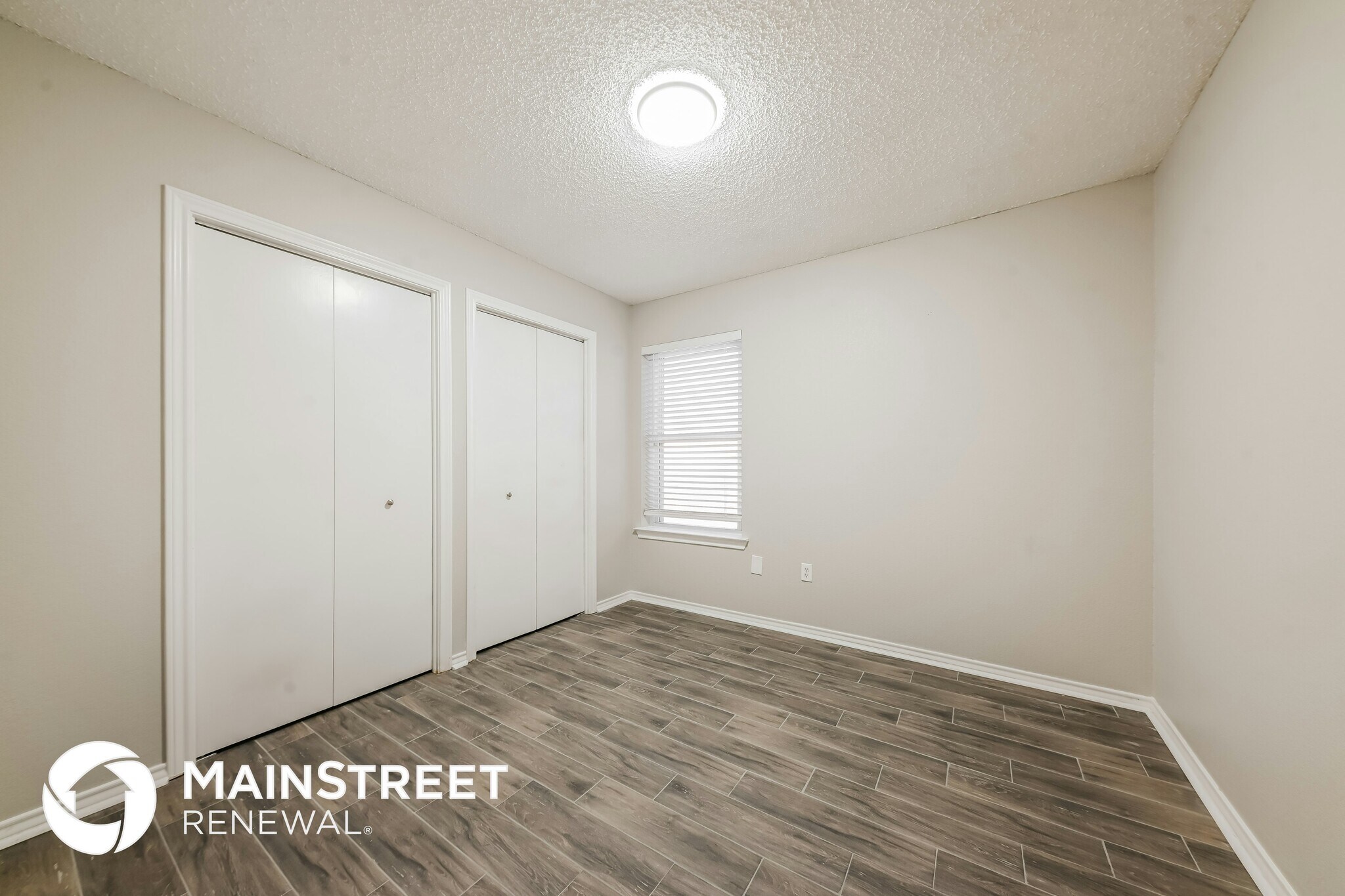 Building Photo - 2310 Markland St