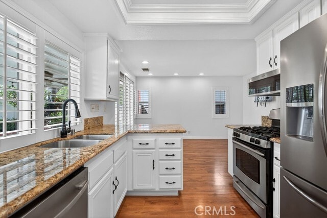 Building Photo - 14 Cll Alimar