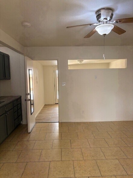 Building Photo - 74126 Chicory St