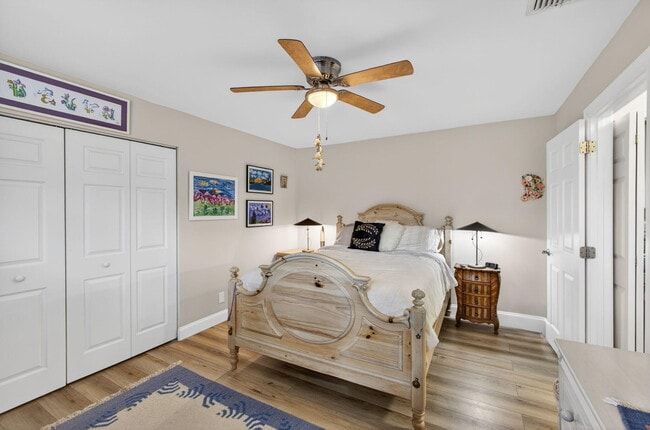 Building Photo - 18221 SE Fairview Cir