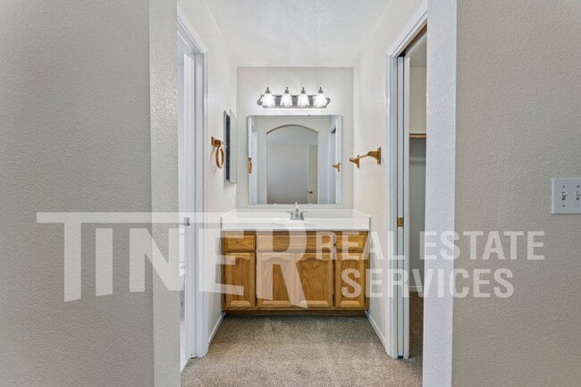 Building Photo - 8560 Harvest House Way