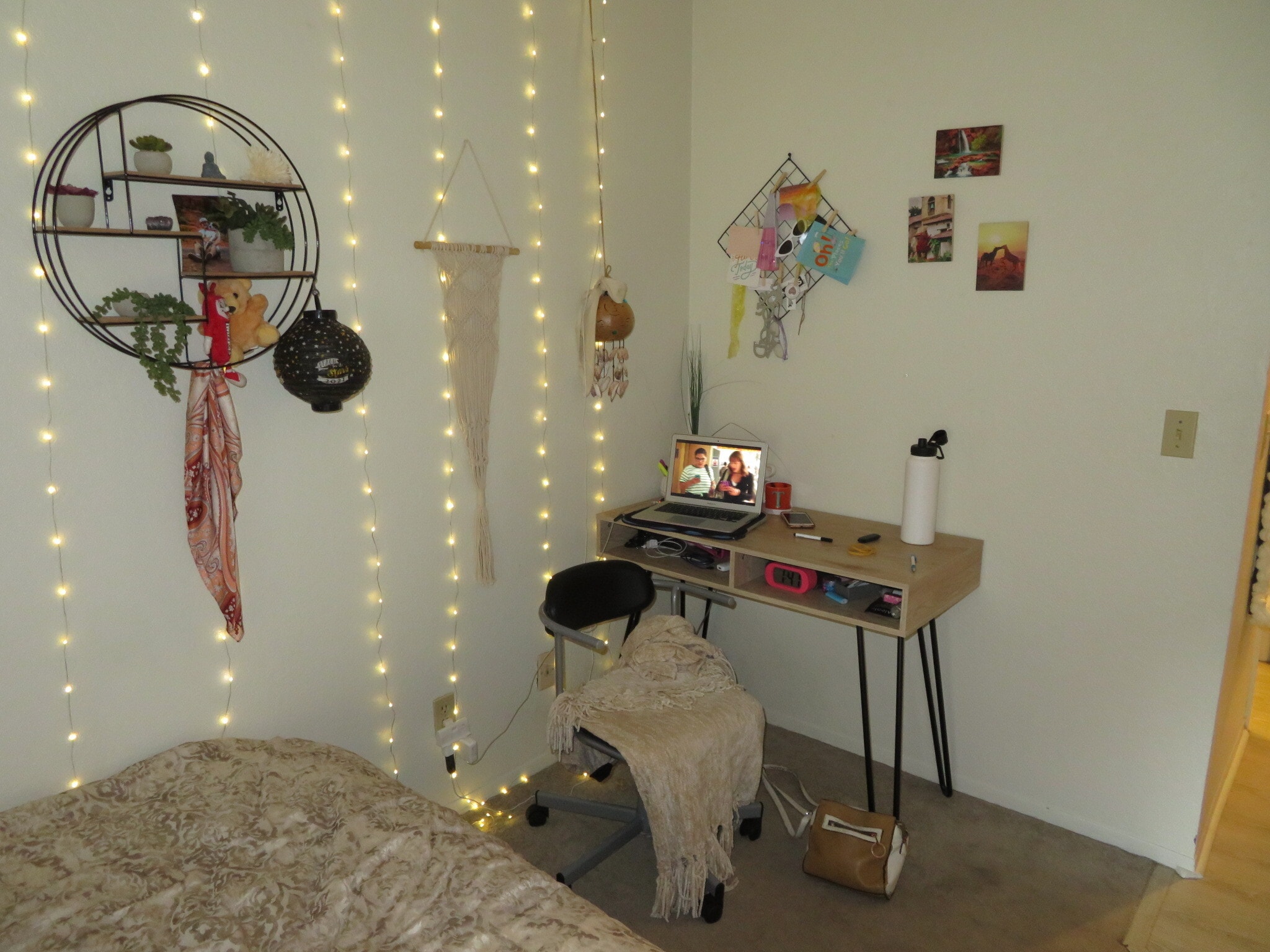 Building Photo - 1200 S Riordan Ranch St