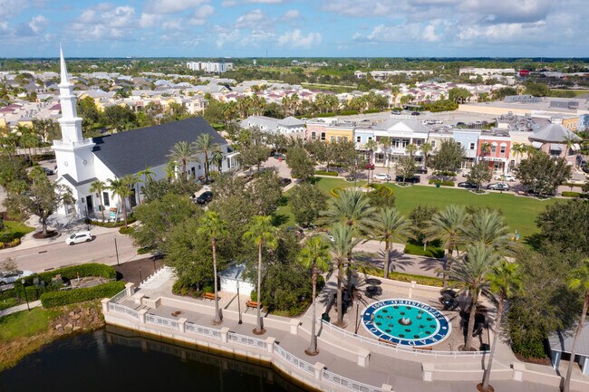 Building Photo - 12170 SW Bennington Cir