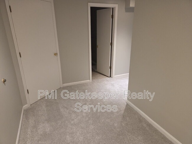 Building Photo - 9834 Chimney Sweep Ln