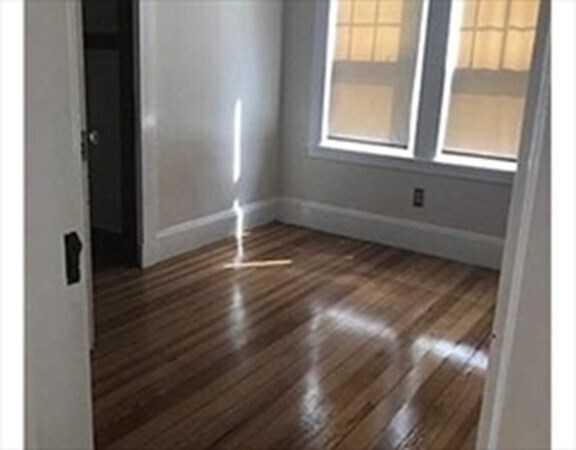 Building Photo - 163 Chilton St