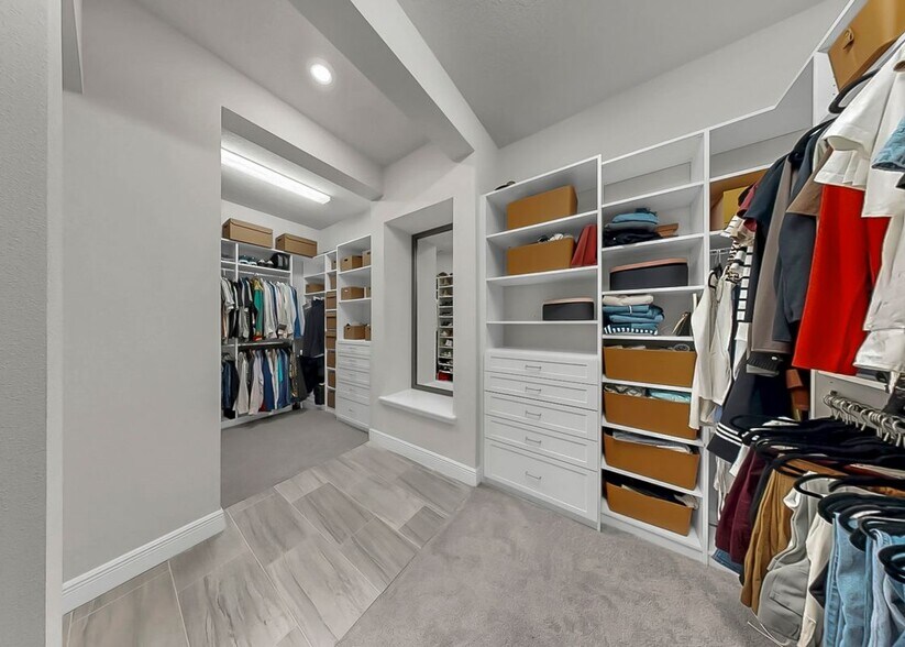 Building Photo - 5407 Del Coronado Dr