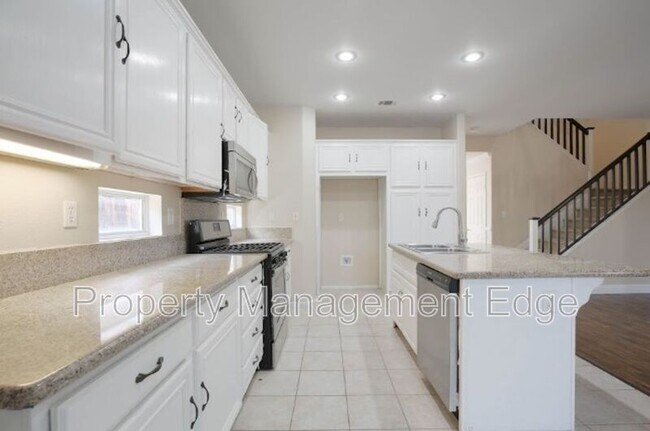 Building Photo - 37783 Sweet Magnolia Way