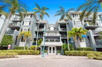 Building Photo - 255 NE 3rd Ave