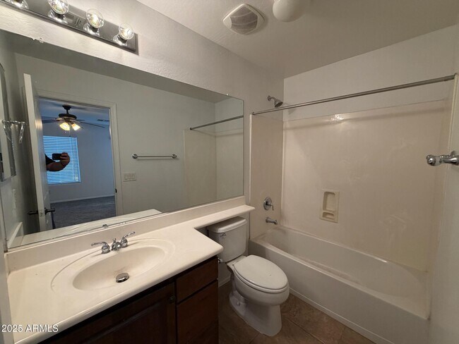 Building Photo - 1709 S Constellation Way