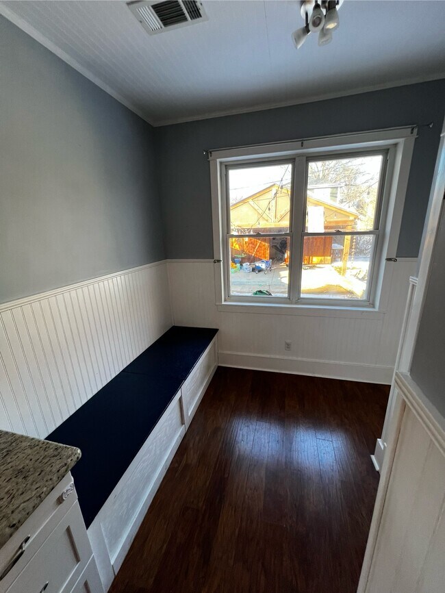 Sitting area in kitchen - 2192 Nelson Ave