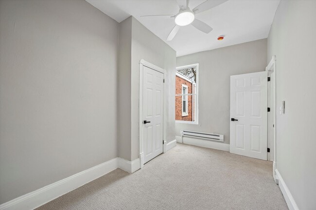 Building Photo - 4946 Aspen St