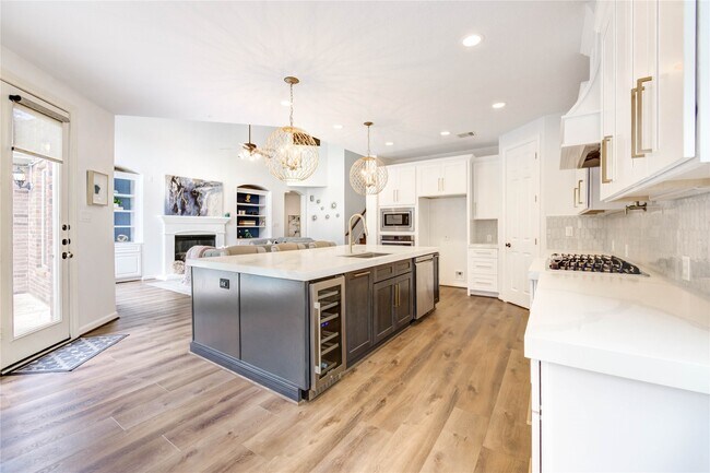 Building Photo - 21622 Sabine Pass Ct
