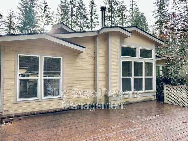 Building Photo - 1375 S Bagley Creek Rd