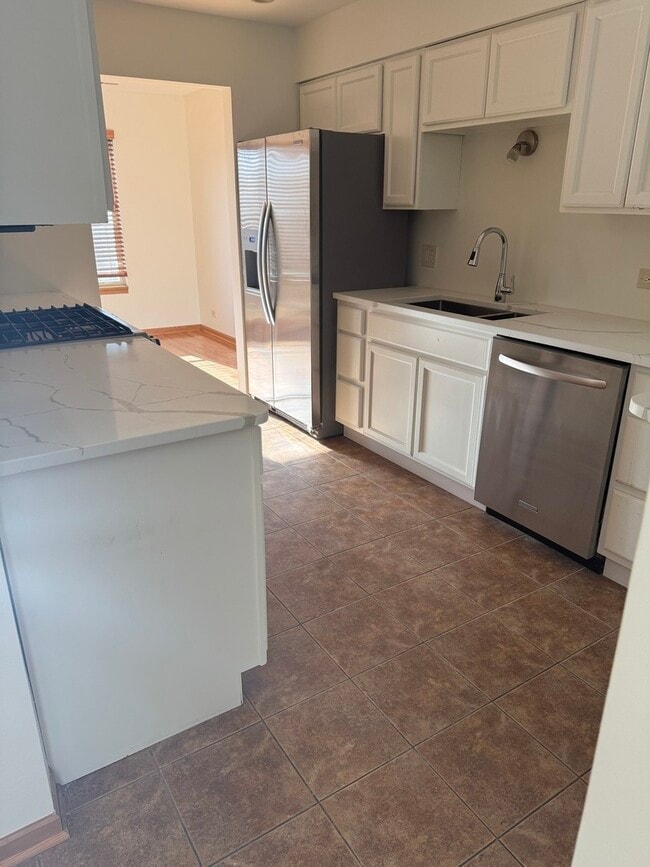 Building Photo - 8316 High Point Cir