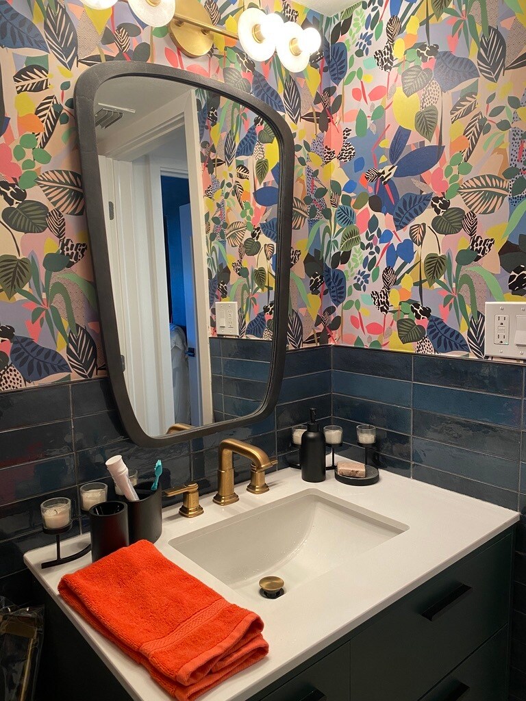 Designer details - 7665 Sun Island Dr S