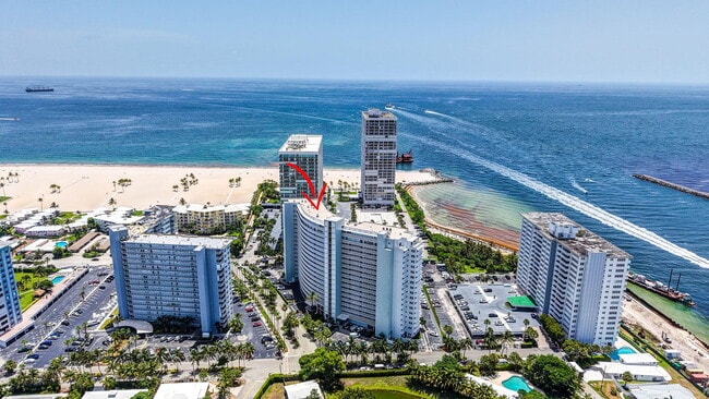 Building Photo - 2000 S Ocean Dr