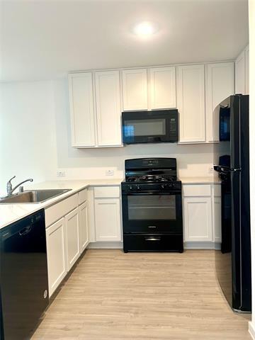 Building Photo - 12140 Thoroughbred Dr