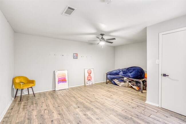 Building Photo - 9626 Vilven Ln