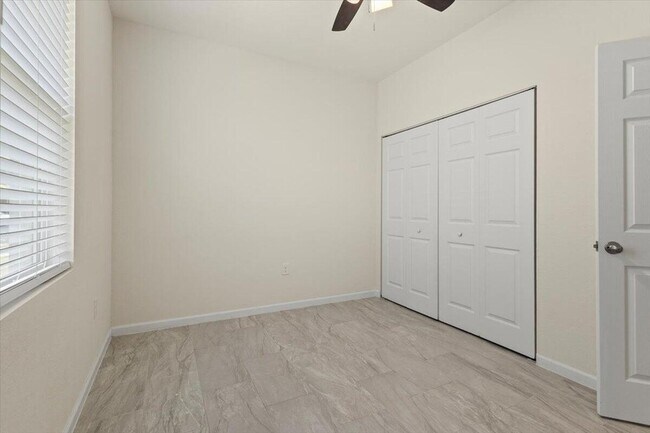 Building Photo - 12133 SW Aventino Dr