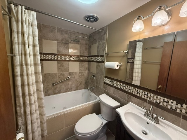 Building Photo - 8037 S Wentworth Ave