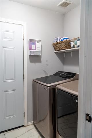 Building Photo - 1444 E Richmond Ave