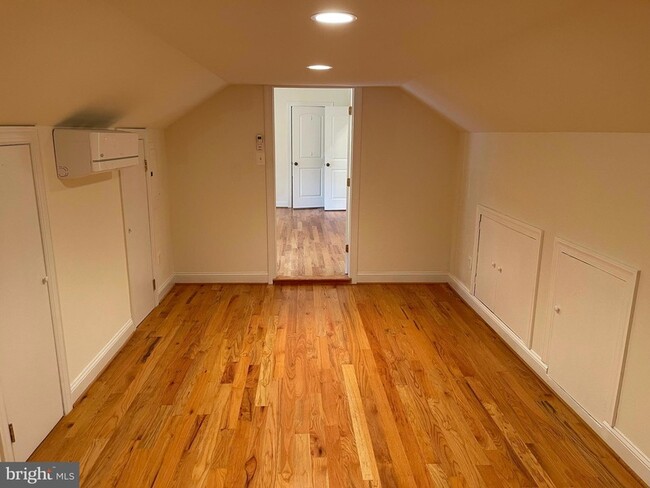 Building Photo - 118 Quaint Acres Dr