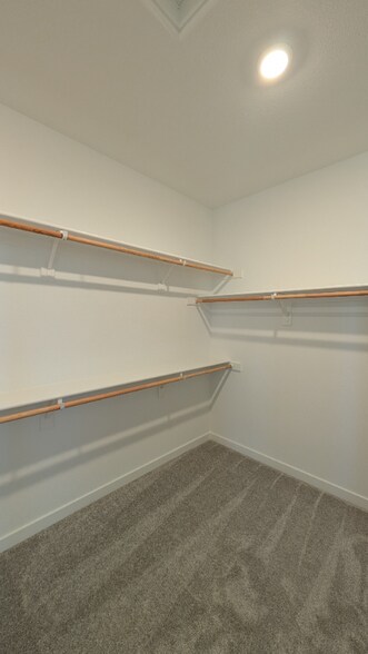 Building Photo - 16540 Barnett St