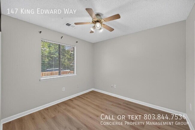 Building Photo - 147 King Edward Way