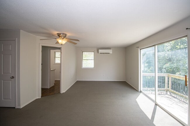 Building Photo - 3 Bed 2 Bath Home Fulton