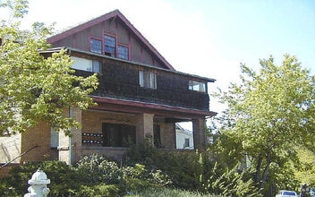 Building Photo - 1501 Broadway St