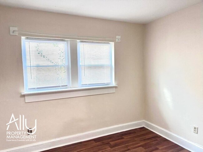 Building Photo - 648 Ivy Hill Ln