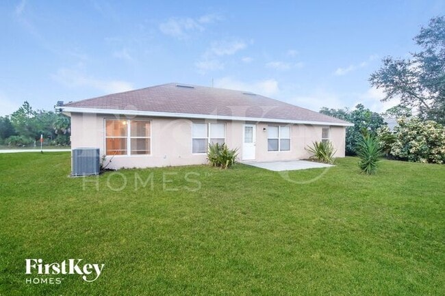 Building Photo - 2655 San Filippo Dr SE