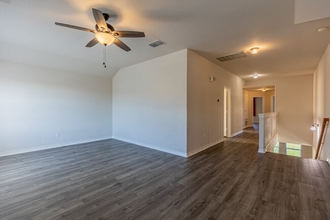 Building Photo - 21226 Villa Valencia