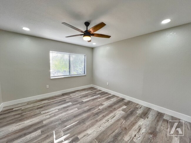 Building Photo - 1782 Carley Ct