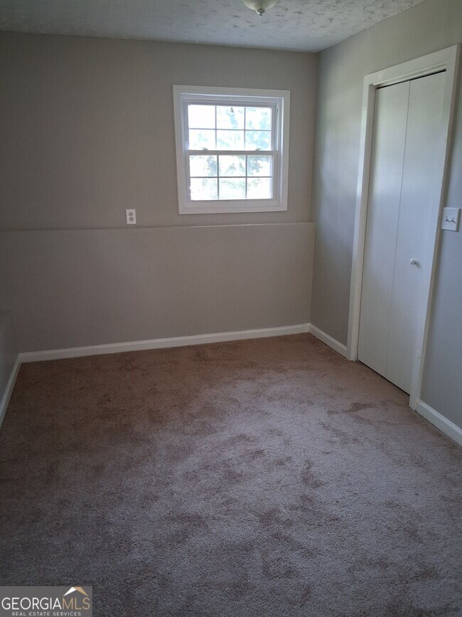 Building Photo - 9109 Sterling Ridge Ln