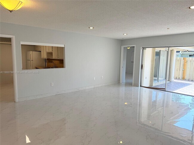 Building Photo - 8208 SW 81st Pl