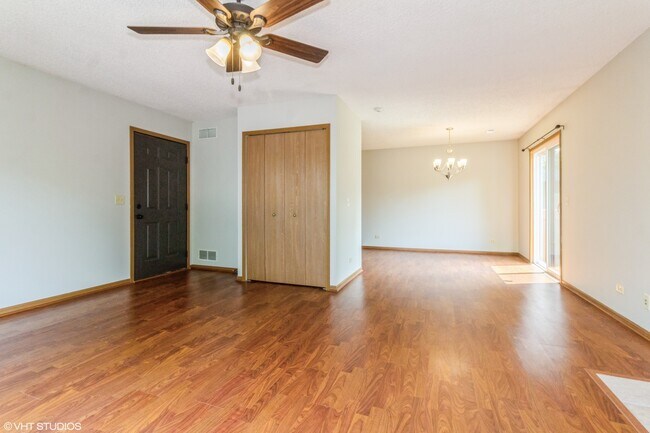 Building Photo - 253 S Harrison St