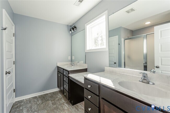 Building Photo - 5617 Benoni Ct