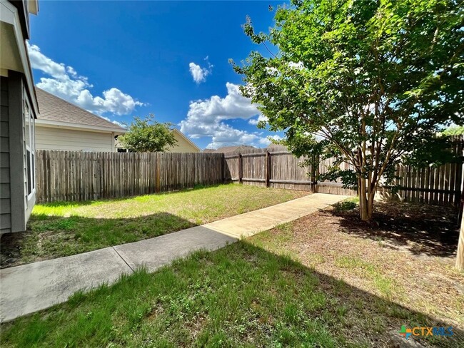 Building Photo - 134 Wainscot Oak Wy