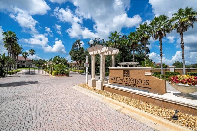 Building Photo - 3119 Falconhill Dr
