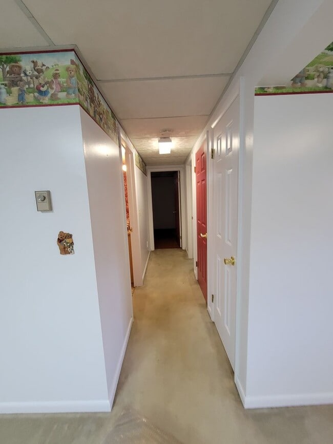 Building Photo - 7170 Ruritan Dr